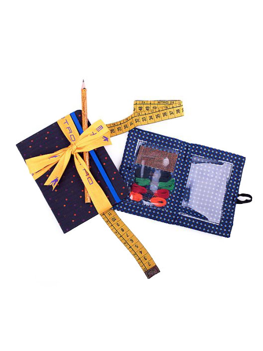 Etro pocket notebook whit pencil and sewing kits