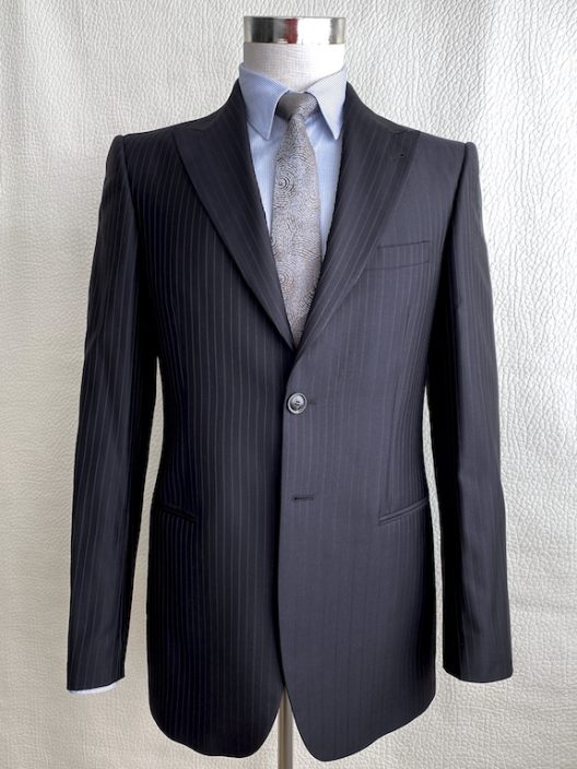 Giorgio Armani Slim Striped Suit - Luxury & Vintage Madrid