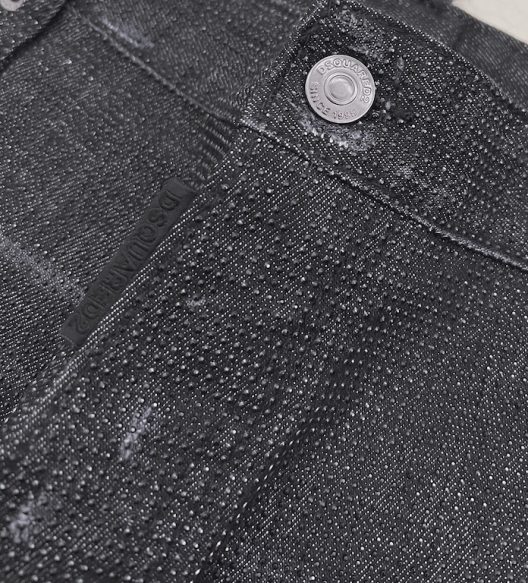 VERY RARE Dsquared2 Jeans-embellished with metal details