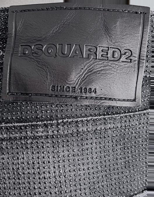 VERY RARE Dsquared2 Jeans-embellished with metal details