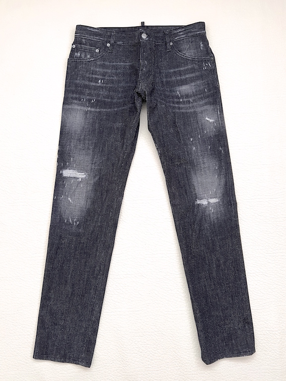 VERY RARE Dsquared2 Jeans-embellished with metal details