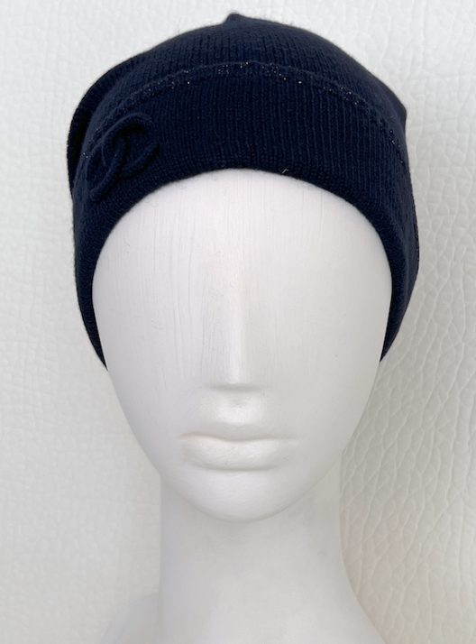 Chanel SET Navy Cashmere Knit Hat and Mittens - Luxury & Vintage Madrid