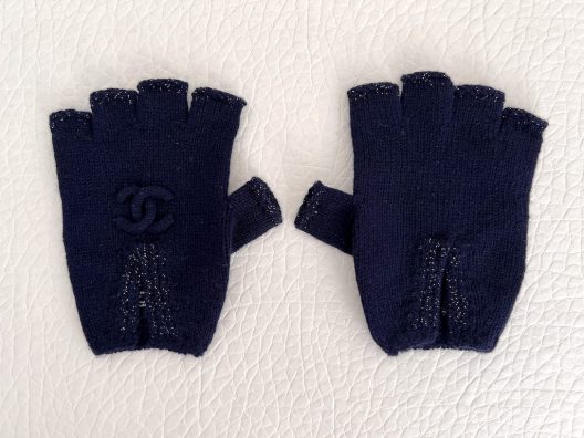 Chanel SET Navy Cashmere Knit Hat and Mittens