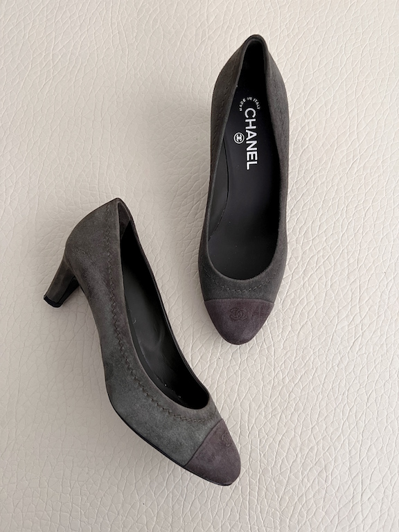 Chanel Gray suede Heels 