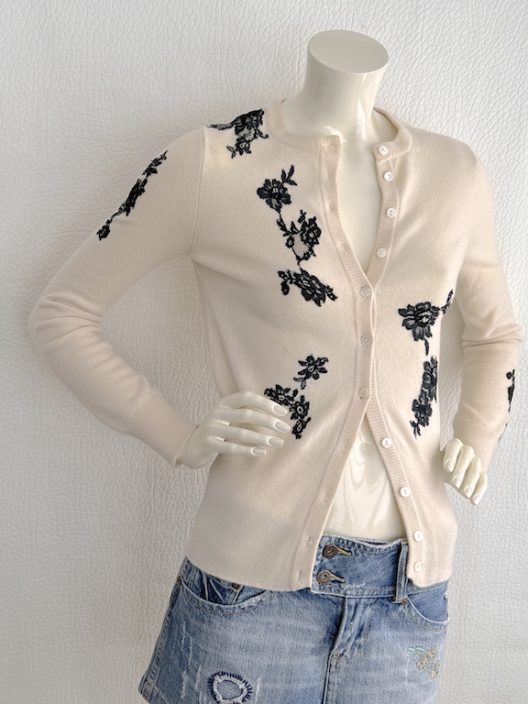 Dolce & Gabbana beige cashmere cardigan