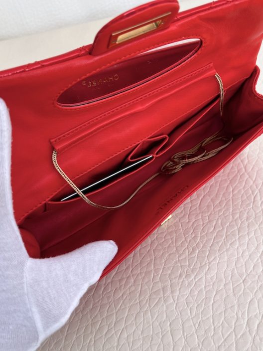 CHANEL "2.55 Long" red patent leather bag