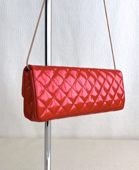 CHANEL "2.55 Long" red patent leather bag