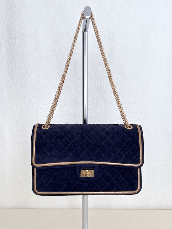 Chanel 2.55 double flap reissue shoulder bag-crossbody bag - Luxury &  Vintage Madrid