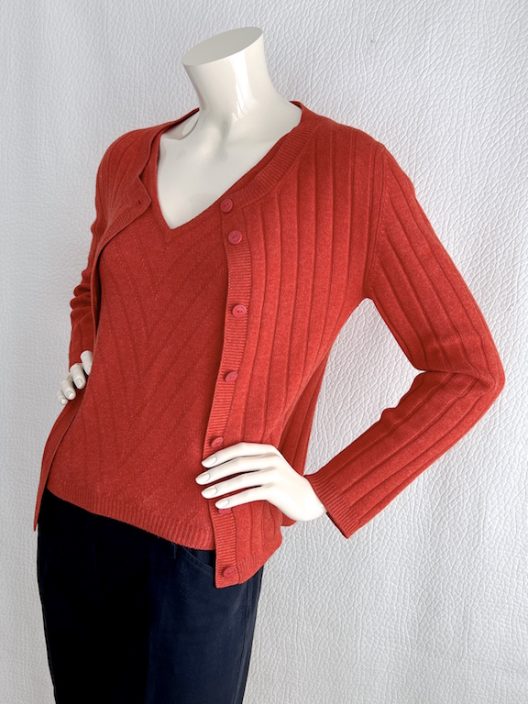 VTG Chanel cashmere twin set