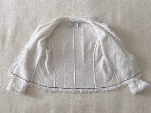 RARE VTG Chanel white tweed jacket "CC" logo buttons