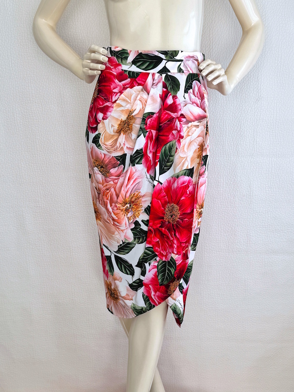 Dolce & Gabbana Long Straight Floral Print Skirt