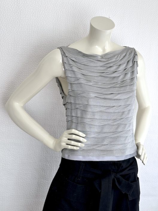 RARE Chanel 99P Gray Knit Top "CC" logo