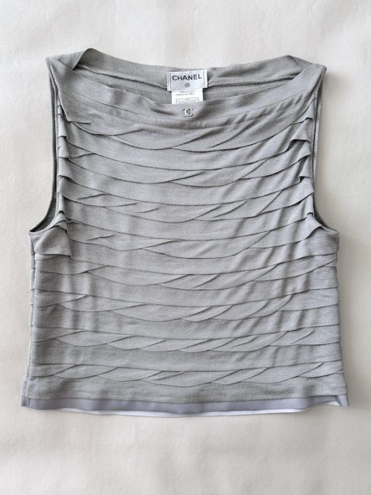 RARE Chanel 99P Gray Knit Top "CC" logo
