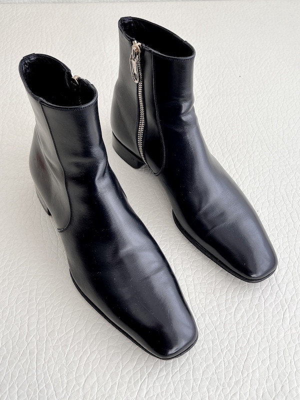 Tom Ford Black Leather Zipped Ankle Boots