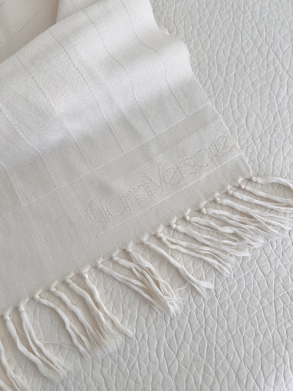 VTG Gianni Versace genderless Off-white wool scarf