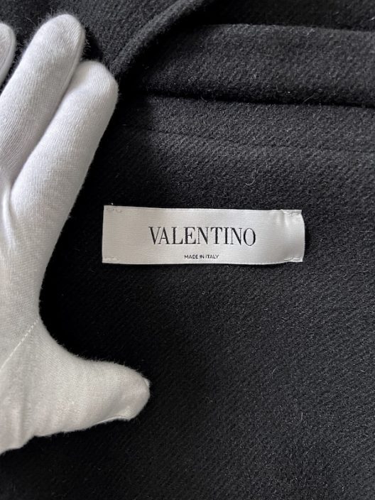 Valentino Garavani Black Double-Breasted Oversize Coat - Image 6