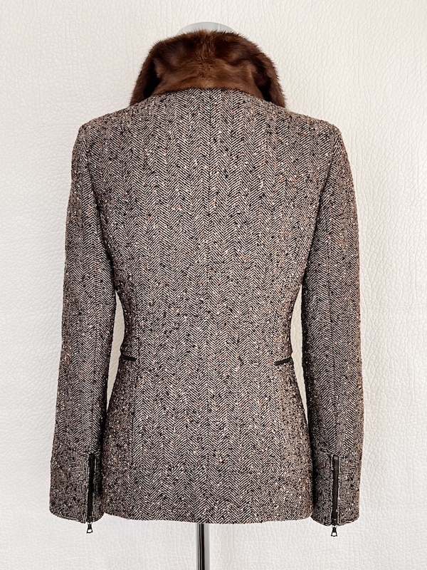 Valentino Garavani Tweed Blazer with Real Fur Collar - Image 2