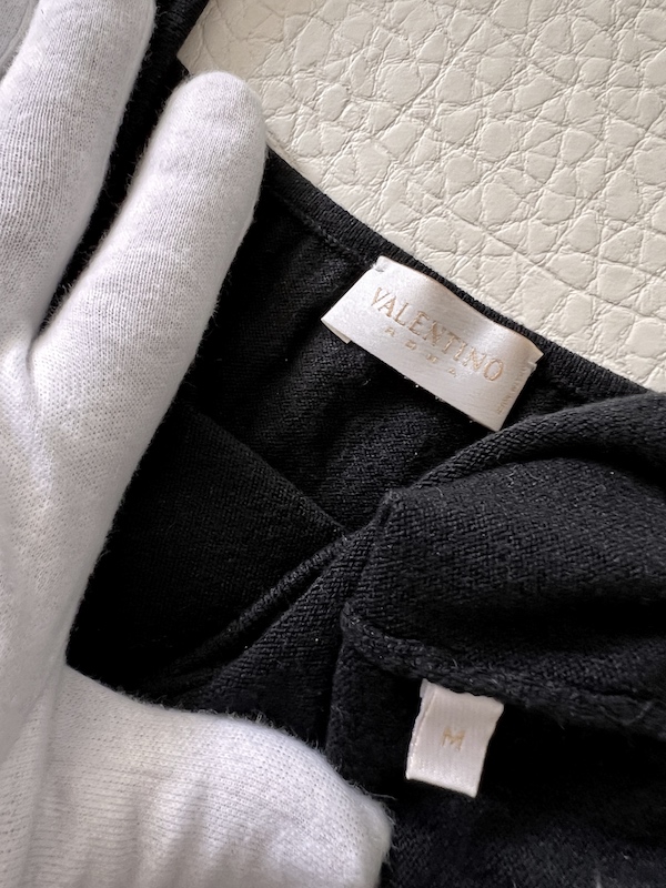 Valentino Black Wool Knit Top with Pleated Silk-Chiffon Sleeves - Size M