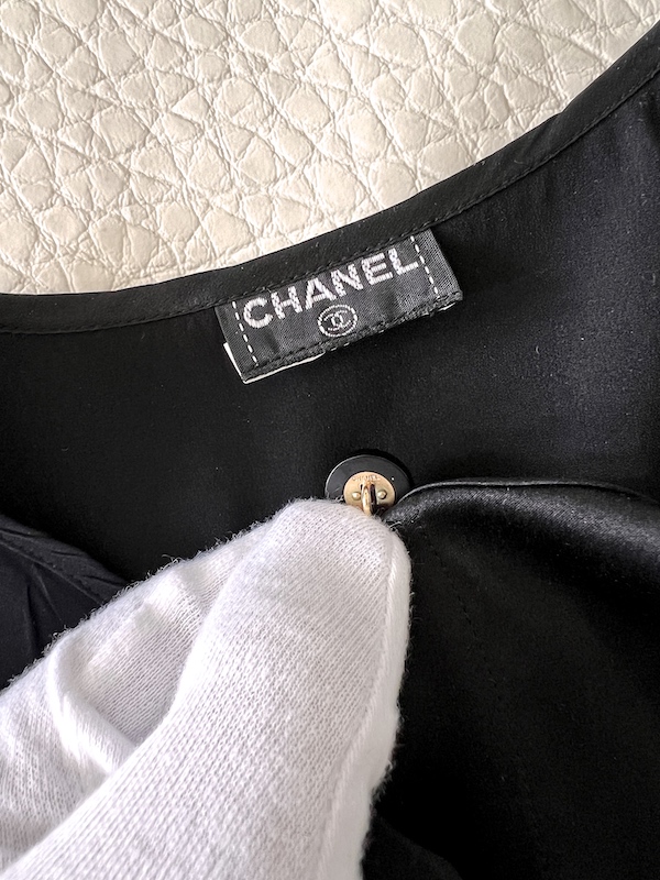 Chanel Black Silk Blouse - Gold "CC" Logo Buttons Sz.FR 38-US 6