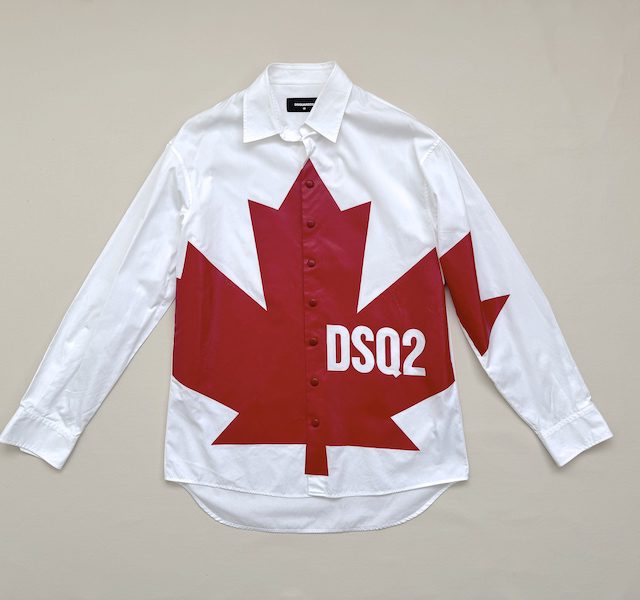 Item Condition : Pre-loved Brand : Dsquared2 Size : 46 Sleeve style: Long Sleeve Size Type: Regular Material: Cotton-polyamide Color : White -Red NOTE:Note: Please see the images to verify the condition of the garment. Measures Shoulder to shoulder: 53cm / 20.86